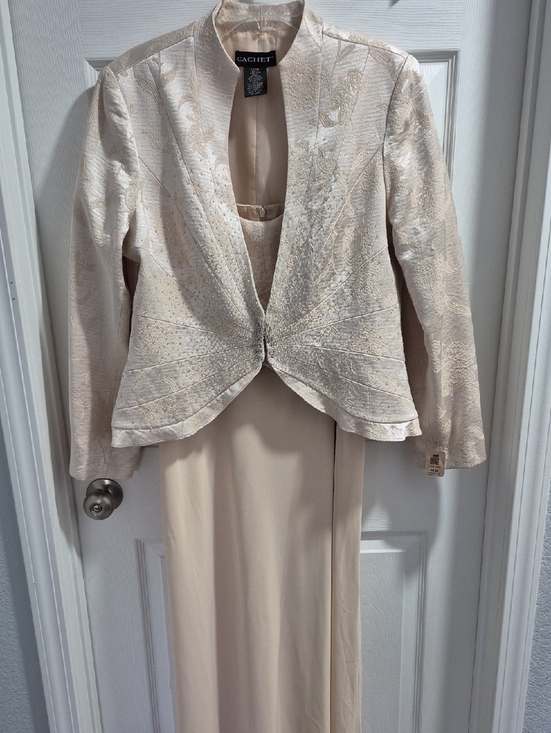 Cachet Dresses & Skirts - Cachet Women's Ivory Embroidered Evening Jacket